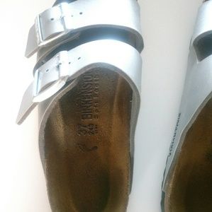 Arizona Birkenstocks-- excellent condition!!